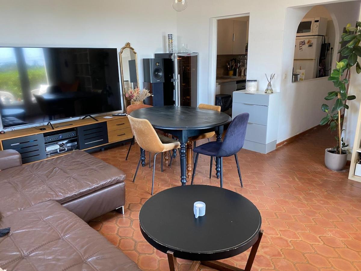 Maison Au Calme Dans Privee Avec Piscine Vue Fréjus