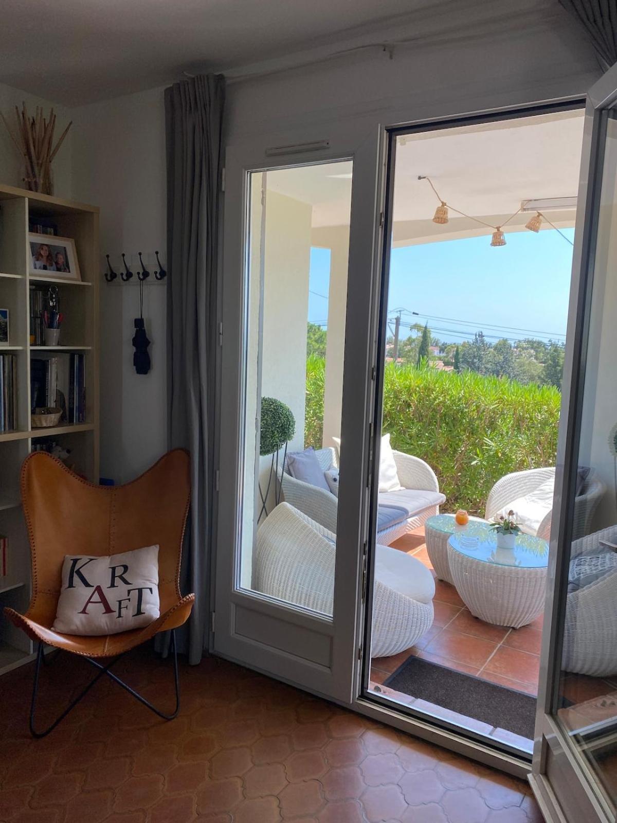 Hébergement de vacances Maison Au Calme Dans Privee Avec Piscine Vue